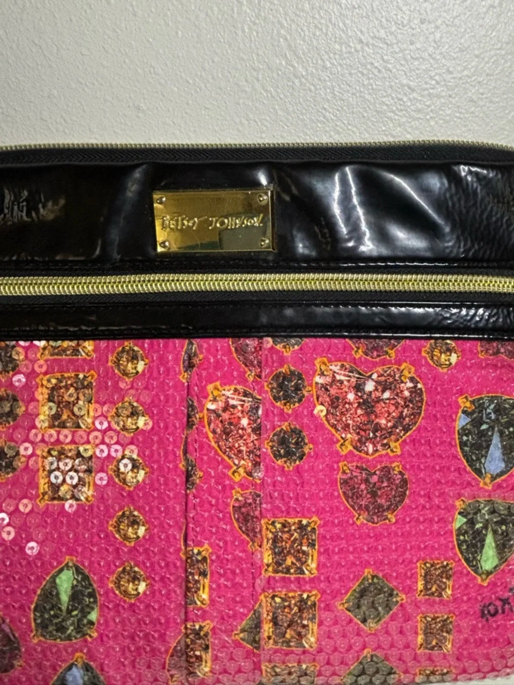 Betsey Johnson Hot Pink Satin-Lined iPad / tablet case